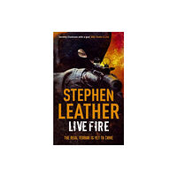 Hodder & Stoughton Live Fire (häftad, eng)