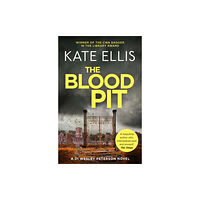 Little, Brown Book Group The Blood Pit (häftad, eng)