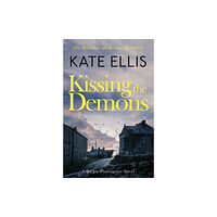 Little, Brown Book Group Kissing the Demons (häftad, eng)
