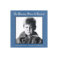 HarperCollins On Monday When It Rained (häftad, eng)