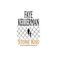 Headline Publishing Group Stone Kiss (häftad, eng)