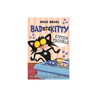 Roaring Brook Press Bad Kitty: Kitten Trouble (classic black-and-white edition) (inbunden, eng)