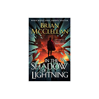 St Martin's Press In the Shadow of Lightning (inbunden, eng)