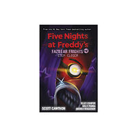 Scholastic US Step Closer (Five Nights at Freddy's: Fazbear Frights #4) (häftad, eng)