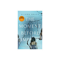 Little, Brown Book Group The Moment Before Impact (häftad, eng)