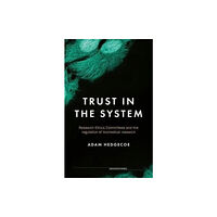 Manchester university press Trust in the System (häftad, eng)