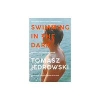 Bloomsbury Publishing PLC Swimming in the Dark (häftad, eng)