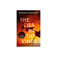 Hodder & Stoughton She Lies in the Vines (häftad, eng)