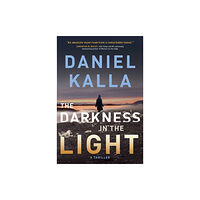 Simon & Schuster The Darkness in the Light (häftad, eng)