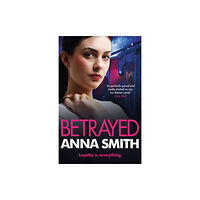 Quercus Publishing Betrayed (häftad, eng)