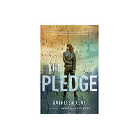 Bloomsbury Publishing (UK) The Pledge (häftad, eng)