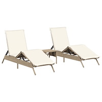 vidaXL Solsängar 2 st med bord beige konstrotting