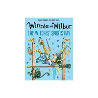 Oxford University Press Winnie and Wilbur: The Witches' Sports Day (inbunden, eng)