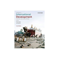 Oxford University Press, Canada Introduction to International Development (häftad, eng)