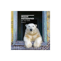 The Natural History Museum Wildlife Photographer of the Year: Portfolio 32 (inbunden, eng)