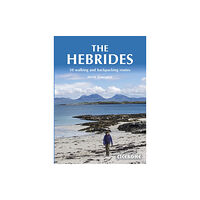 Cicerone Press The Hebrides (häftad, eng)