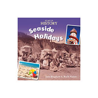 Hachette Children's Group Start-Up History: Seaside Holidays (häftad, eng)