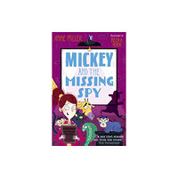 Oxford University Press Mickey and the Missing Spy (häftad, eng)