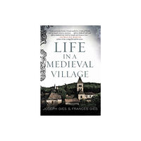 Harpercollins publishers inc Life in a Medieval Village (häftad, eng)