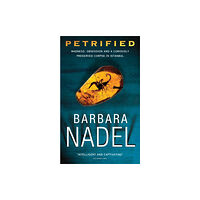 Headline Publishing Group Petrified (Inspector Ikmen Mystery 6) (häftad, eng)