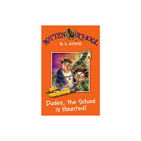 HarperCollins Publishers Dudes, the School is Haunted! (häftad, eng)