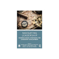 Taylor & francis ltd Navigating Leadership (häftad, eng)
