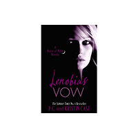 Little, Brown Book Group Lenobia's Vow (häftad, eng)