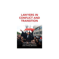 Cambridge University Press Lawyers in Conflict and Transition (häftad, eng)