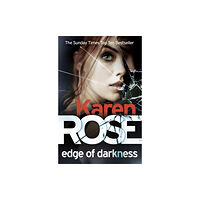 Headline Publishing Group Edge of Darkness (The Cincinnati Series Book 4) (häftad, eng)