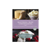 New Society Publishers Mastering Basic Cheesemaking (häftad, eng)