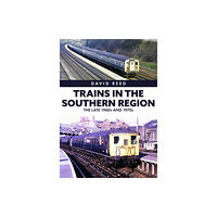 Amberley Publishing Trains in the Southern Region (häftad, eng)