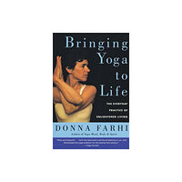 Harpercollins publishers inc Bringing Yoga to Life (häftad, eng)