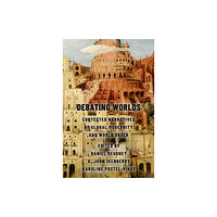 Oxford University Press Inc Debating Worlds (häftad, eng)