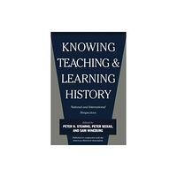 New York University Press Knowing, Teaching, and Learning History (häftad, eng)