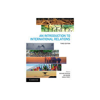 Cambridge University Press An Introduction to International Relations (häftad, eng)