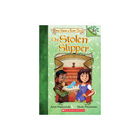 Scholastic Inc. The Stolen Slipper: A Branches Book (Once Upon a Fairy Tale #2) (häftad, eng)