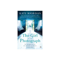 Penguin books ltd The Girl in the Photograph (häftad, eng)