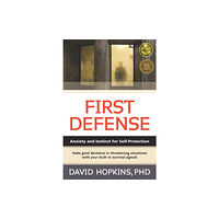 YMAA Publication Center First Defense (häftad, eng)