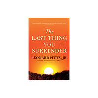 Surrey Books,U.S. The Last Thing You Surrender (häftad, eng)