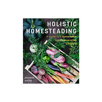 Mango Media Holistic Homesteading (häftad, eng)