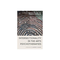 Jessica kingsley publishers Intersectionality in the Arts Psychotherapies (häftad, eng)