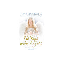 Hodder & Stoughton Walking with Angels (häftad, eng)