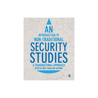 Sage Publications Ltd An Introduction to Non-Traditional Security Studies (häftad, eng)