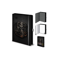 Pyramid International Cobra Kai (Metal Badge) Premium A5 Premium Notebook (häftad, eng)