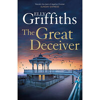 Elly Griffiths The Great Deceiver (pocket, eng)