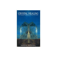 Aurora Press Crystal Healing (häftad, eng)