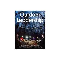 Human Kinetics Publishers Outdoor Leadership (häftad, eng)