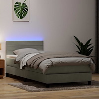 vidaXL Ramsäng med madrass ljusgrå 80x210 cm sammet