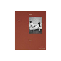 Chose Commune between the skin and sea (inbunden, eng)