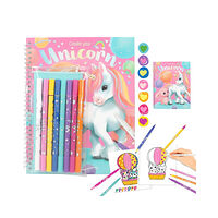 Ylvi & the Minimoomis Ylvi - Colouring Book with Pen Set ( 0412930 )